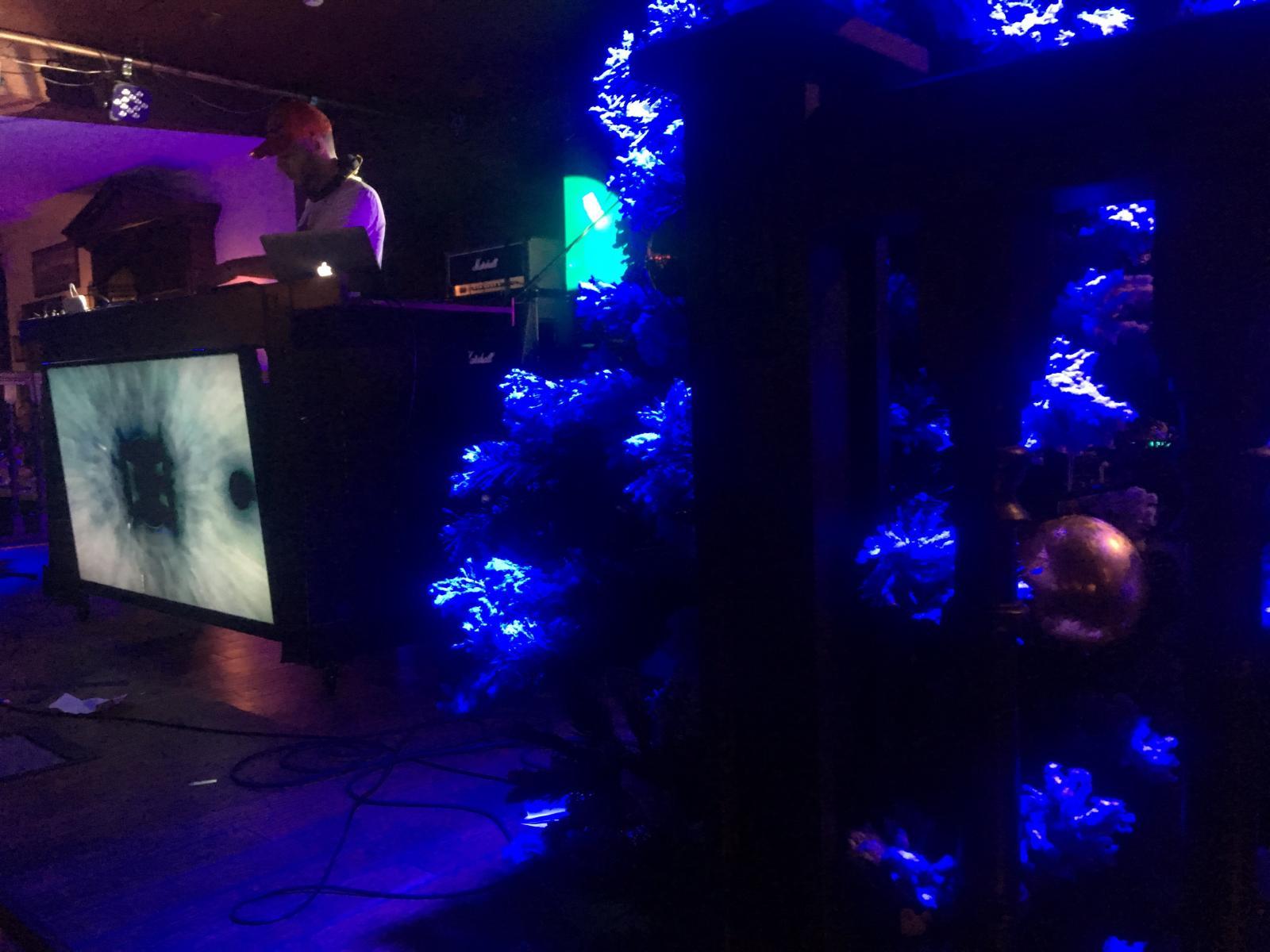 Максимилианс ул партизана железняка 17 красноярск фото Максимилианс ул партизана железняка 17 красноярск фото